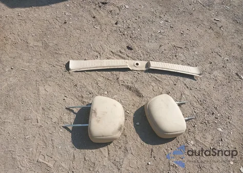 2011 Ford Escape Xlt from USA, damaged, VIN 1FMCU0D76BKC51164